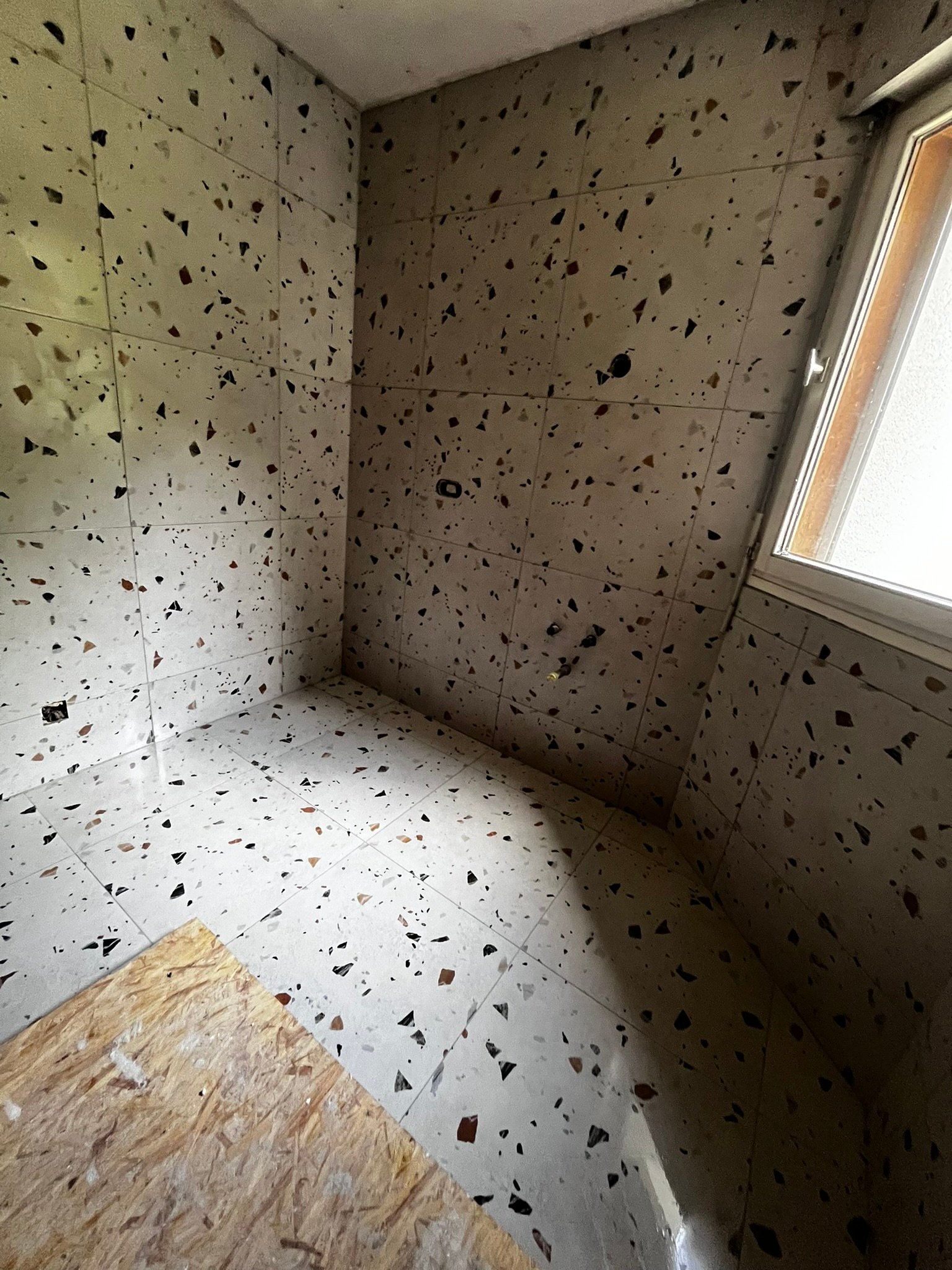 Carreleur Yenne Savoie